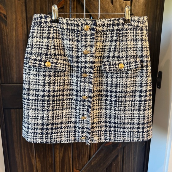 Vineyard Vines SET Bouclé Button-Front Chic Houndstooth Skirt Set - Picture 3 of 8